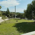 Elgevacation 2 *